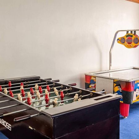Andaman Sea View Apartment - Patong Beach エクステリア 写真